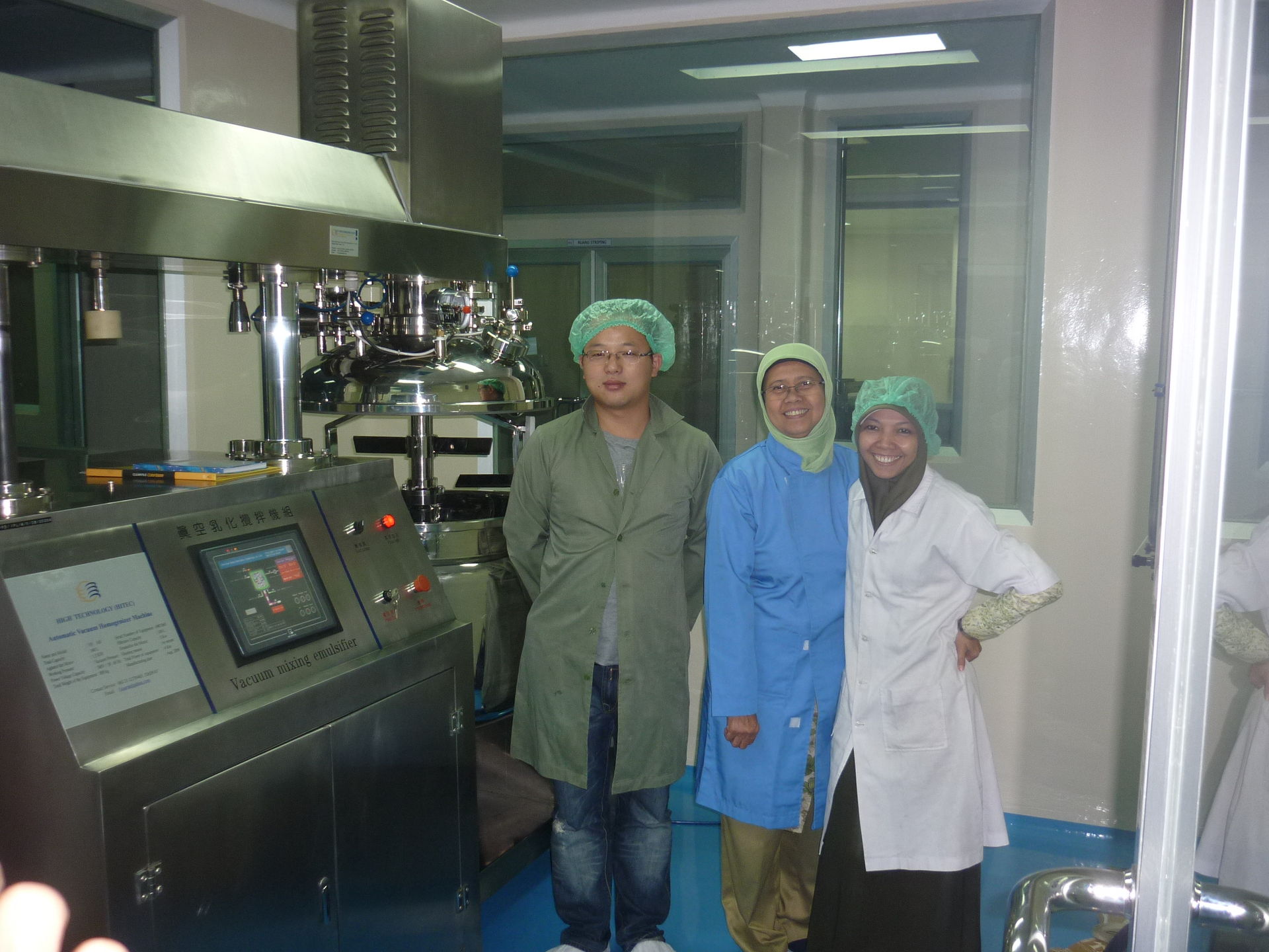 Install emulsify machine in indonesia